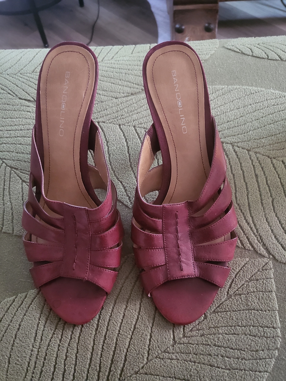 Bandolino Women's Burgundy Strappy Open-Toe Mules